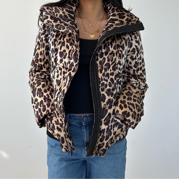 Girdear Leopard Print Hooded Puffer Jacket - Medium - Picture 3 of 7